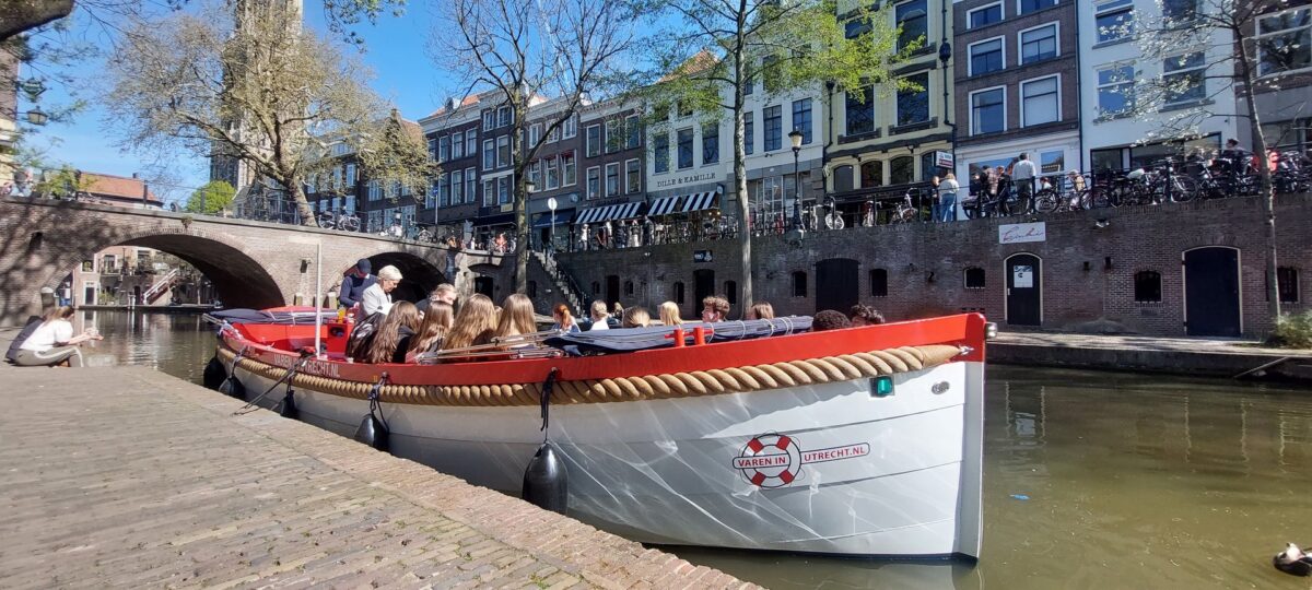 Bedrijfsuitje op het water in Utrecht 1 Morgenster II 3 1 Varen in Utrecht