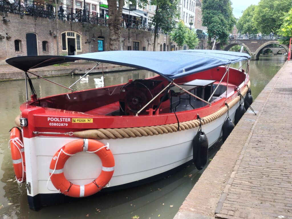 Poolster met kap gb Varen in Utrecht