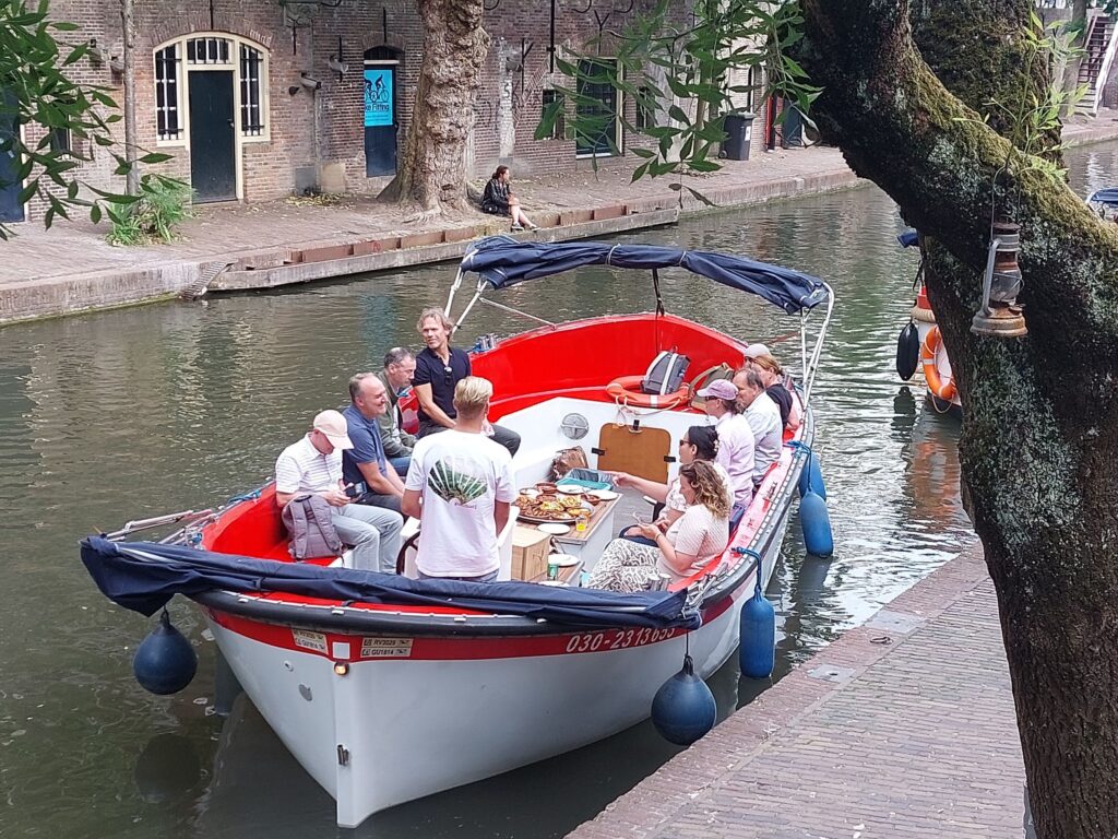 Sirius 2 Sirius en Orion Varen in Utrecht